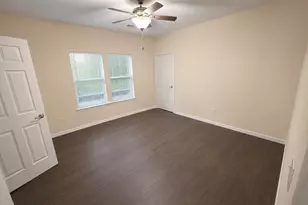 404 Gordon Dr, Livingston, TX 77351 - Photo 23