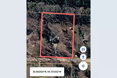 404 Gordon Drive, Livingston, TX 77351 - Photo 35