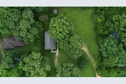 404 Gordon Drive, Livingston, TX 77351 - Photo 33