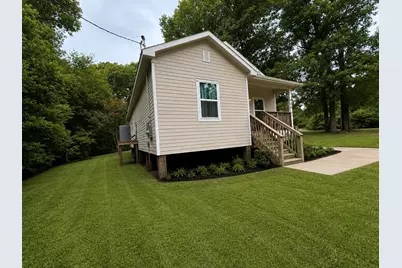 404 Gordon Drive, Livingston, TX 77351 - Photo 5