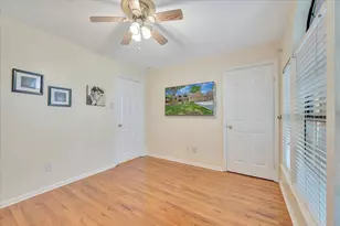 129 Coral Bay Dr, League City, TX 77573 - Photo 23