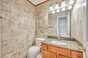 129 Coral Bay Dr, League City, TX 77573 - Photo 9