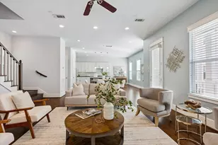 1425 W 23rd St, Houston, TX 77008 - Photo 3