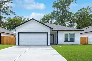 2029 County Road 3550, Cleveland, TX 77327 - Photo 1