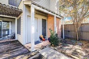 1617 S Kirkwood Rd, Houston, TX 77077 - Photo 3