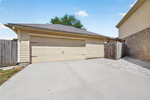 5207 Belvedere Dr, Rosenberg, TX 77471 - Photo 3