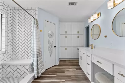 202 Harborcrest  Drive, Seabrook, TX 77586 - Photo 27