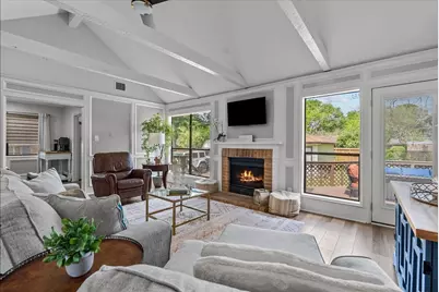 202 Harborcrest  Drive, Seabrook, TX 77586 - Photo 5