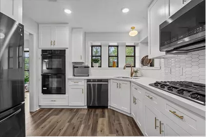 202 Harborcrest  Drive, Seabrook, TX 77586 - Photo 13