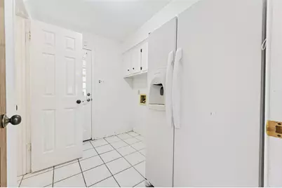 17529 Ponderosa Pines Drive, Houston, TX 77090 - Photo 7