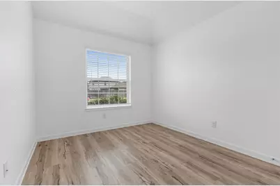 3319 Meadknoll Lane, Richmond, TX 77406 - Photo 5