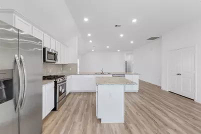 3319 Meadknoll Lane, Richmond, TX 77406 - Photo 13