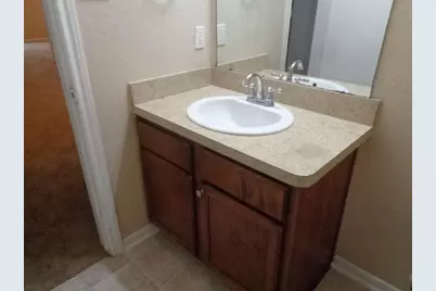 7925 Silver Oak Drive, Texas City, TX 77591 - Photo 11