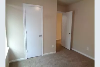 7925 Silver Oak Drive, Texas City, TX 77591 - Photo 9