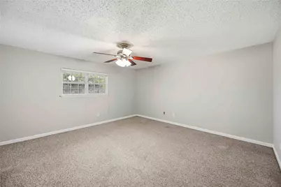 3208 Indian Trail #6, Baytown, TX 77521 - Photo 11