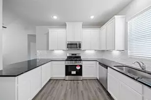 27126 Peaceful Cv Dr, Katy, TX 77493 - Photo 9