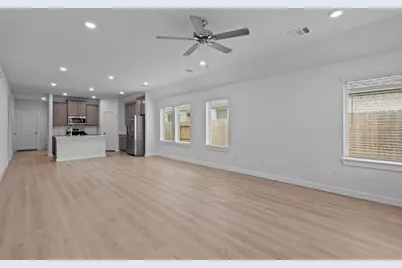 19281 Hazel Firs Court, Magnolia, TX 77355 - Photo 5