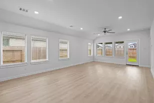 19281 Hazel Firs Ct, Magnolia, TX 77355 - Photo 11