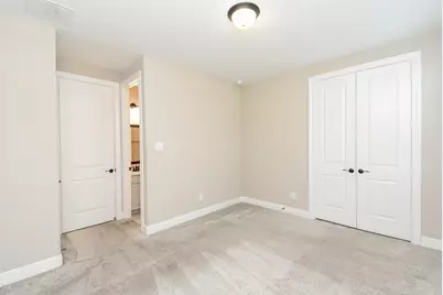 2008 Harrow Oak Lane, Pearland, TX 77089 - Photo 9