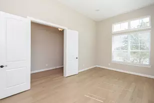 2008 Harrow Oak Ln, Pearland, TX 77089 - Photo 7