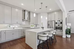 1444 W 34th 1/2 St, Houston, TX 77018 - Photo 9