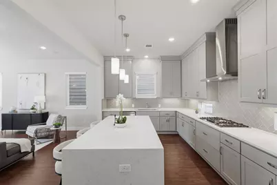 1444 W 34th 1/2 Street, Houston, TX 77018 - Photo 11