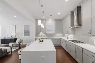 1444 W 34th 1/2 St, Houston, TX 77018 - Photo 11