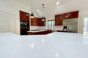 1718 Bumelia Ct, Sugar Land, TX 77479 - Photo 9