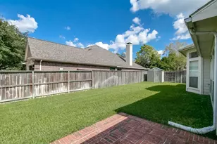 1718 Bumelia Ct, Sugar Land, TX 77479 - Photo 17