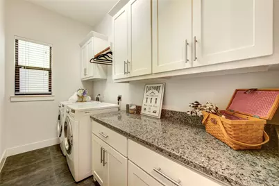 3913 Rose Street, Houston, TX 77007 - Photo 13