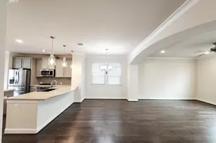 10717 Madden Oaks Pl, Houston, TX 77043 - Photo 11