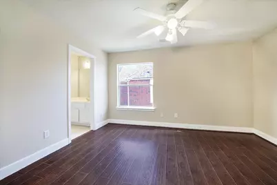 1818 Cross Spring Drive, Sugar Land, TX 77479 - Photo 25