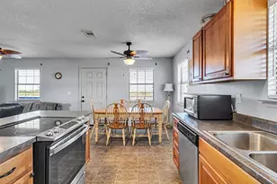 4062 Fm-2031 Beach Rd Rd, Matagorda, TX 77414 - Photo 17