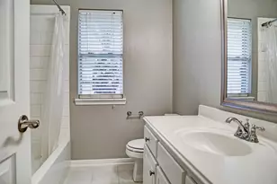 1925 Florida Dr, Seabrook, TX 77586 - Photo 11