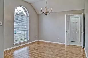1925 Florida Dr, Seabrook, TX 77586 - Photo 5