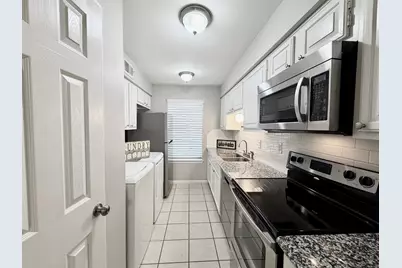 7913 Ellinger Lane, Houston, TX 77040 - Photo 5