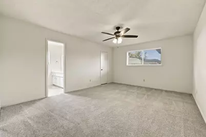 9855 Sagebud Lane, Houston, TX 77089 - Photo 13