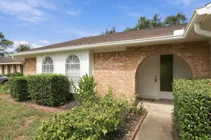 9855 Sagebud Ln, Houston, TX 77089 - Photo 3