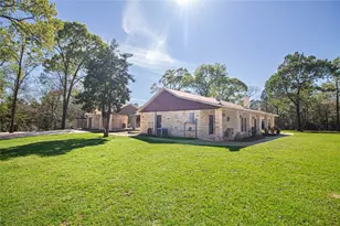 1705 Yarborough Loop, Livingston, TX 77351 - Photo 29