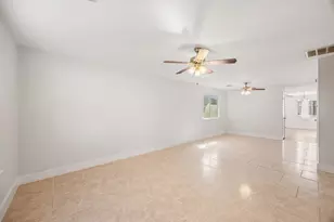 20918 Walder Ct, Katy, TX 77449 - Photo 5