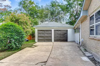 8707 Collingsdale Road, La Porte, TX 77571 - Photo 47