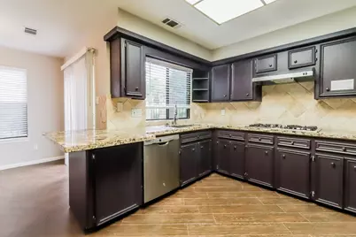 3910 Cedar Valley Drive, Missouri City, TX 77459 - Photo 9