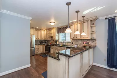 15438 Woodhorn Drive, Houston, TX 77062 - Photo 11