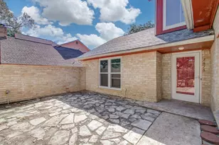7626 Cypress Dr, Humble, TX 77396 - Photo 5