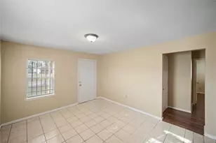 3521 Le Badie St, Houston, TX 77026 - Photo 3