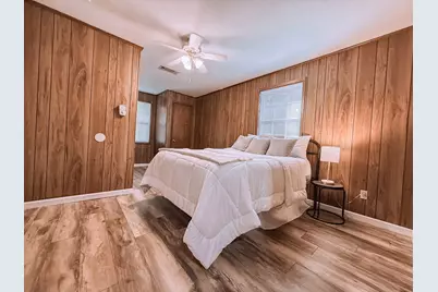 11919 Magnolia Bend Drive, Conroe, TX 77302 - Photo 11