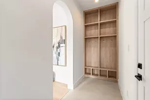 214 E 32nd St, Houston, TX 77018 - Photo 5