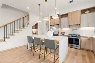214 E 32nd St, Houston, TX 77018 - Photo 11