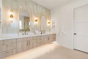 214 E 32nd St, Houston, TX 77018 - Photo 31
