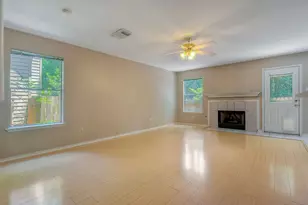 7 Newberry Trail Ct, The Woodlands, TX 77382 - Photo 15